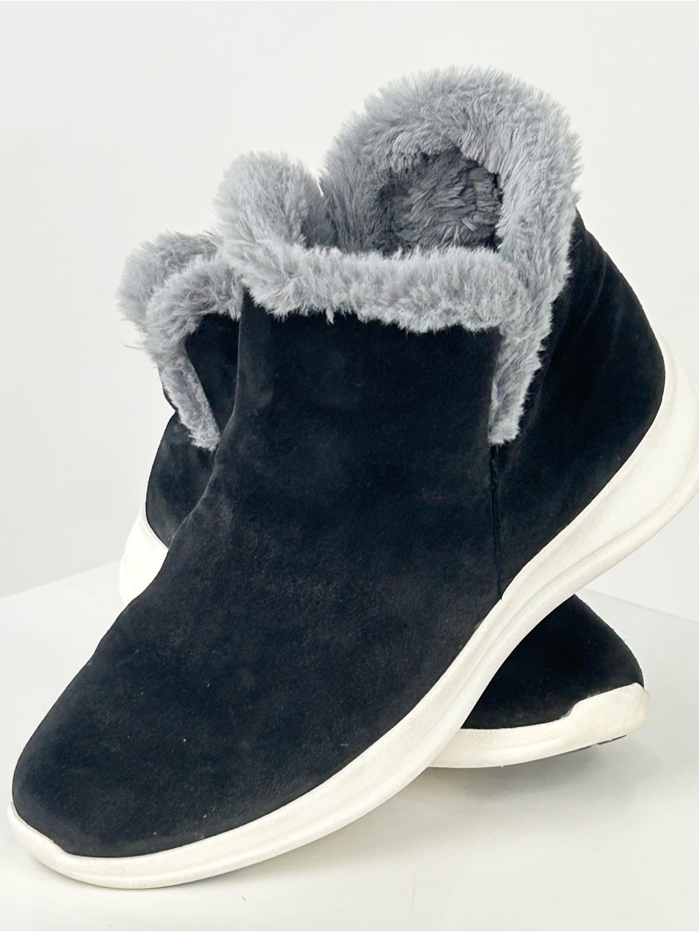 Johnston & Murphy Faux Fur Trim Suede Ankle Boots Quiet Luxury Cozy